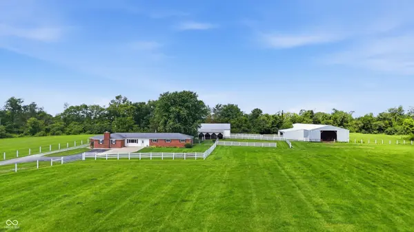 715 N White ST, Shirley, IN 47384