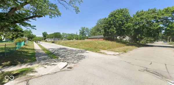 2503 Humboldt ST, South Bend, IN 46628