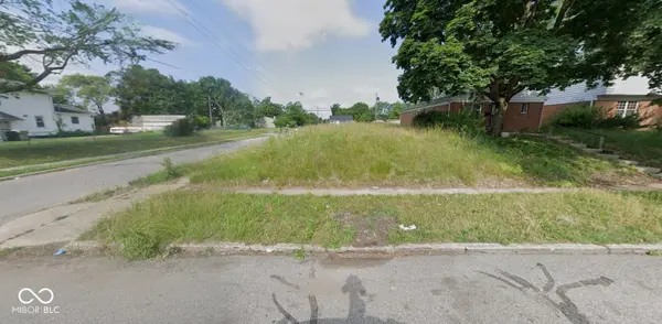 2503 Humboldt ST, South Bend, IN 46628