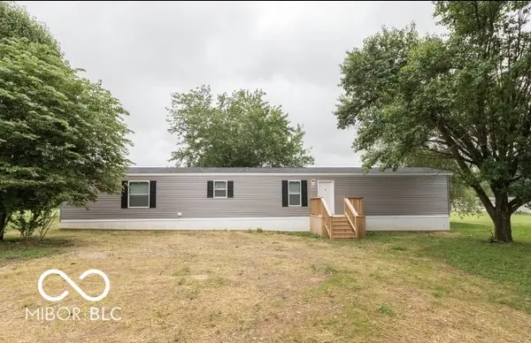 359 Gentlemen PL, Cloverdale, IN 46120