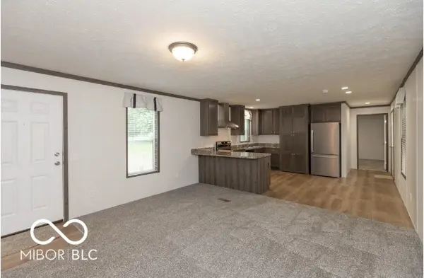 359 Gentlemen PL, Cloverdale, IN 46120