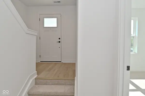 2442 Winthrop AVE, Indianapolis, IN 46205