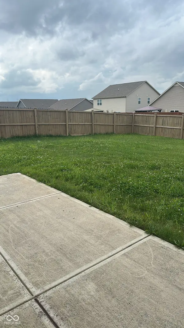 1022 Long Stand, Greenwood, IN 46143