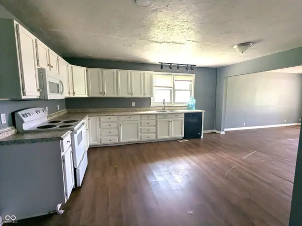 674 W 300 N, Anderson, IN 46011