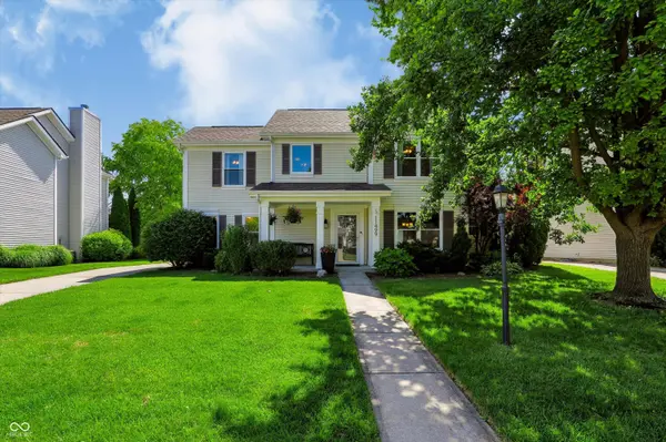 11499 Feather Rock CT, Fishers, IN 46037