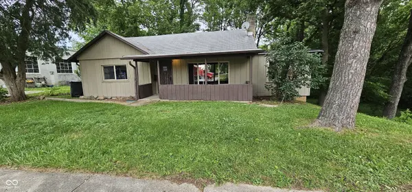 6 E Pearl ST, North Salem, IN 46165