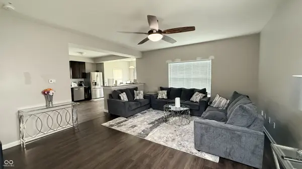 1324 Norton, Greenwood, IN 46143