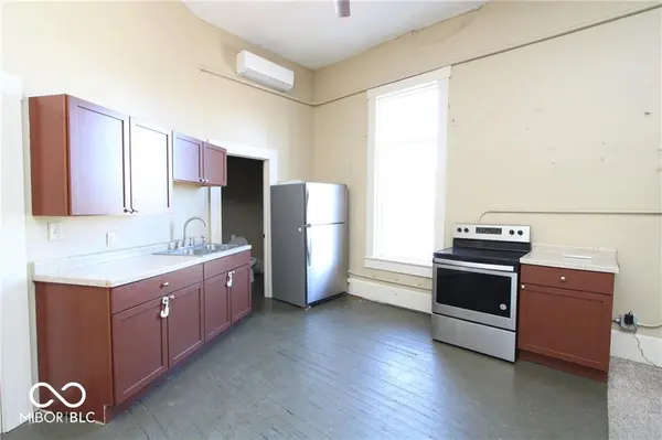 101 S Main ST #D, Kirklin, IN 46050