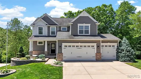 110 Little Tree CT, Wentzville, MO 63385