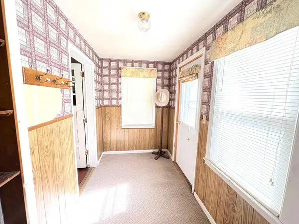 871 7th ST, Dawson, MN 56232