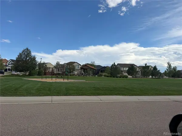22848 E Saratoga PL, Aurora, CO 80015