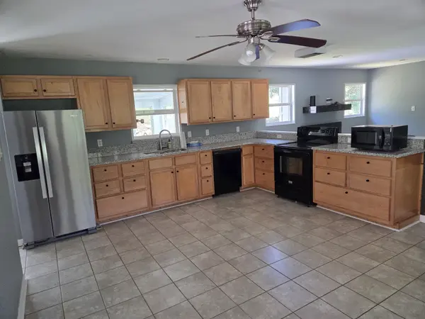 35 Reba Ln, Fayetteville, TN 37334