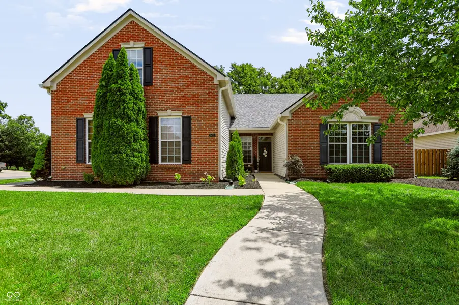 9459 N Bayfield DR, Mccordsville, IN 46055