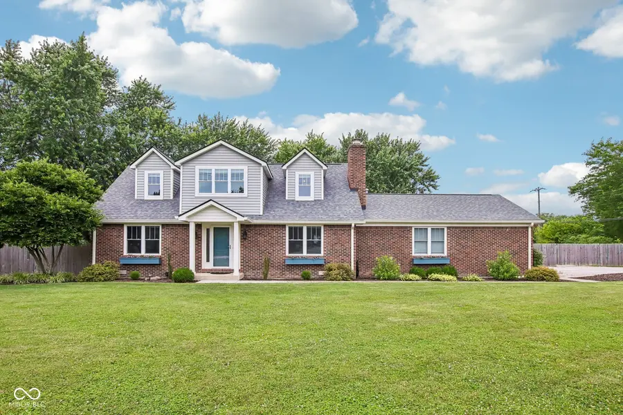 1924 S Avon AVE, Avon, IN 46123