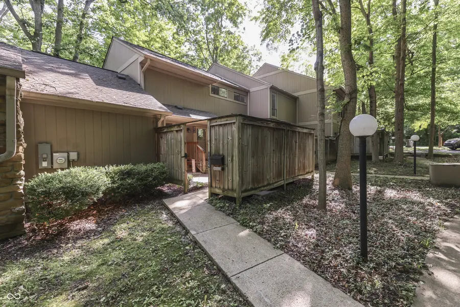3824 Wilderness TRL, Indianapolis, IN 46237