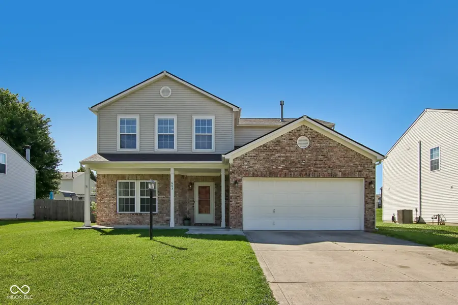 603 Clear Creek DR, Danville, IN 46122