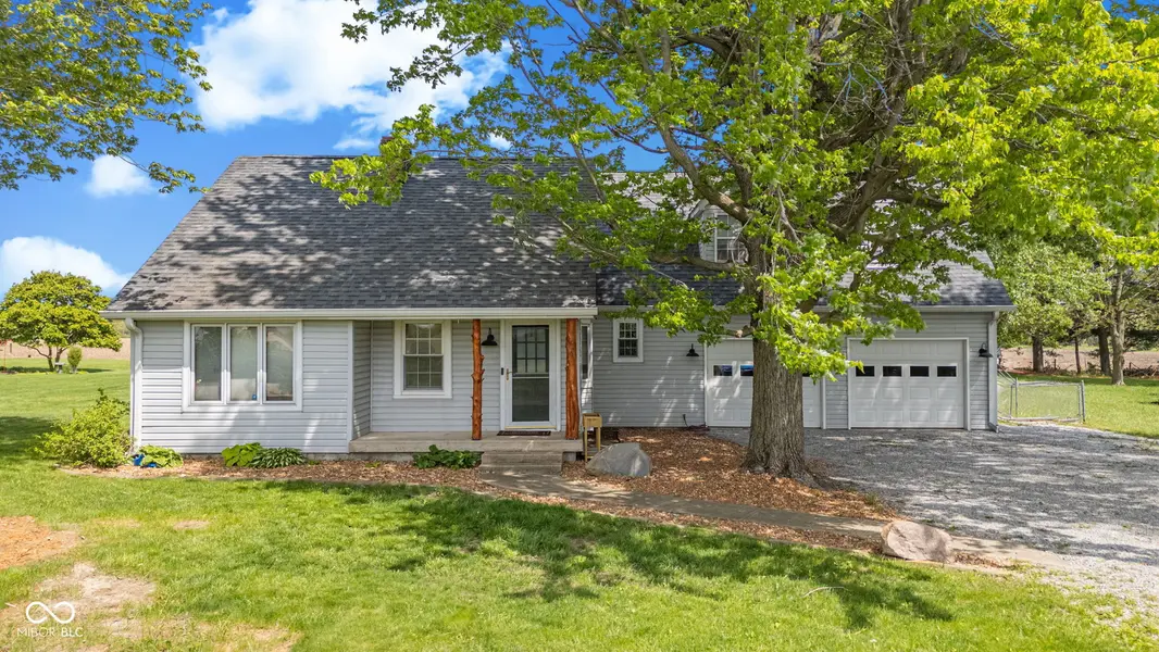 2322 N 300 W, Anderson, IN 46011