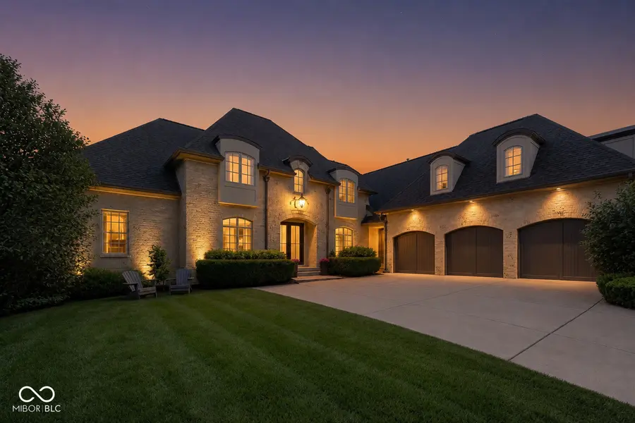 15479 Hidden Oaks LN, Carmel, IN 46033