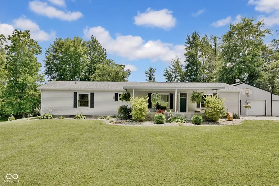 10418 E County Road 250 N, Seymour, IN 47274