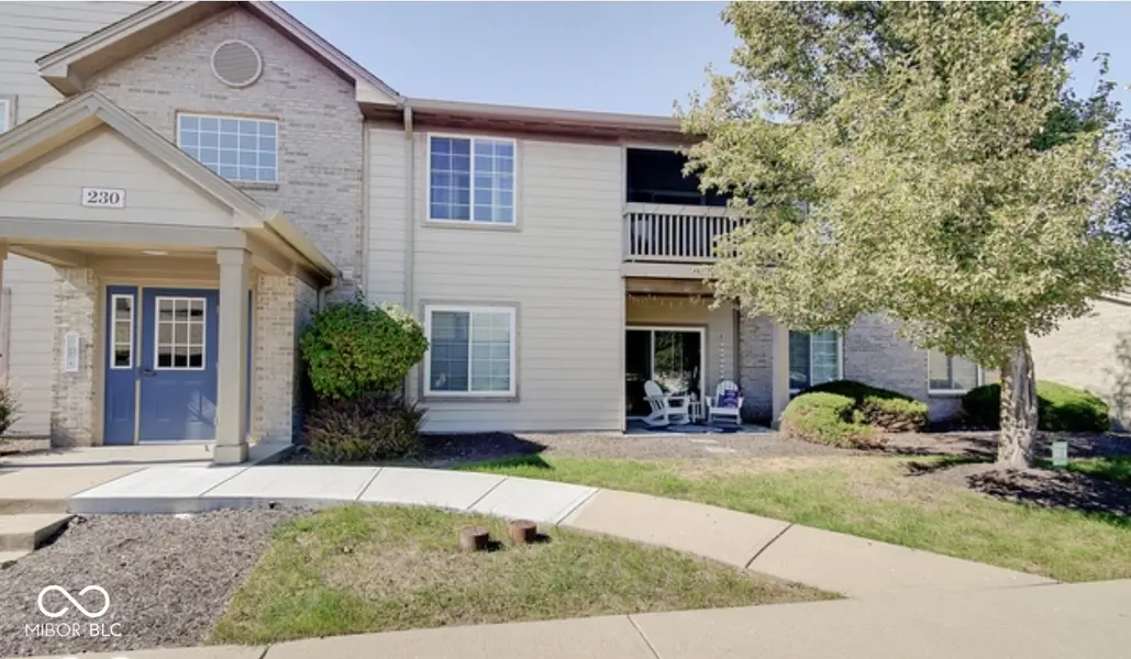 230 Legends Creek WAY #207, Indianapolis, IN 46229