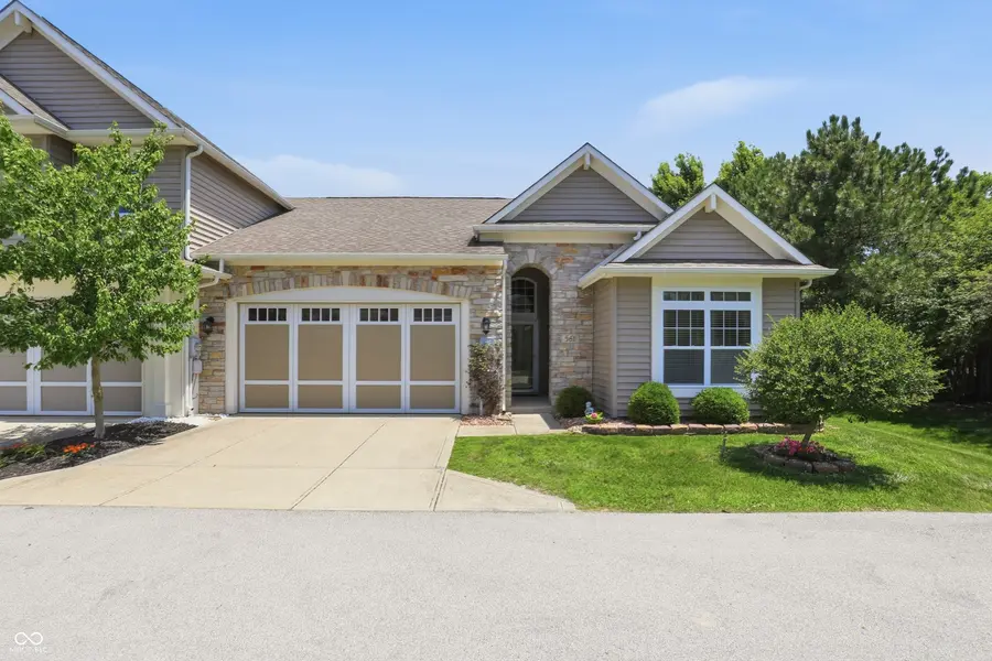561 Rickels CT, Whiteland, IN 46184