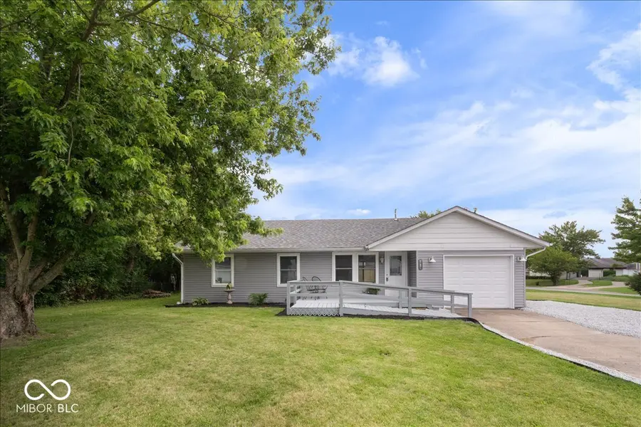 1918 W Balsam CT, Anderson, IN 46011