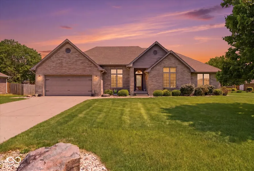 2806 Theobald ST, Shelbyville, IN 46176