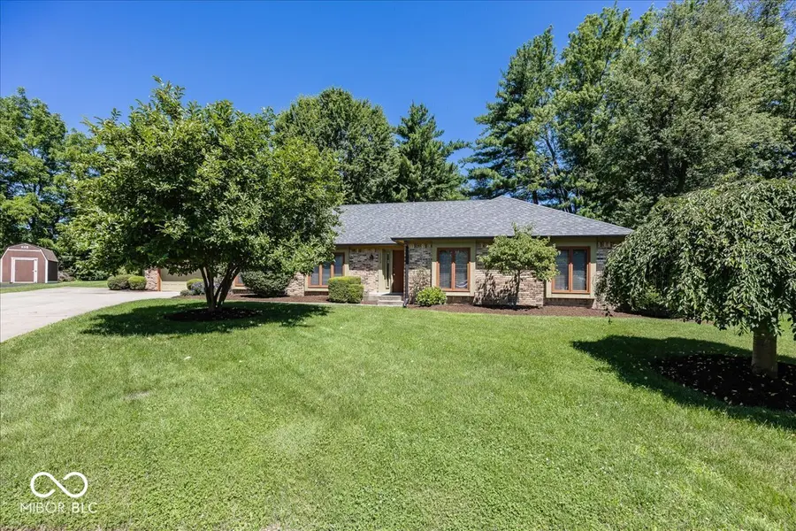 1214 Ironwood DR W, Carmel, IN 46033