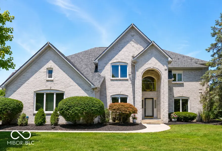 11651 Skyhawk CT, Fishers, IN 46037