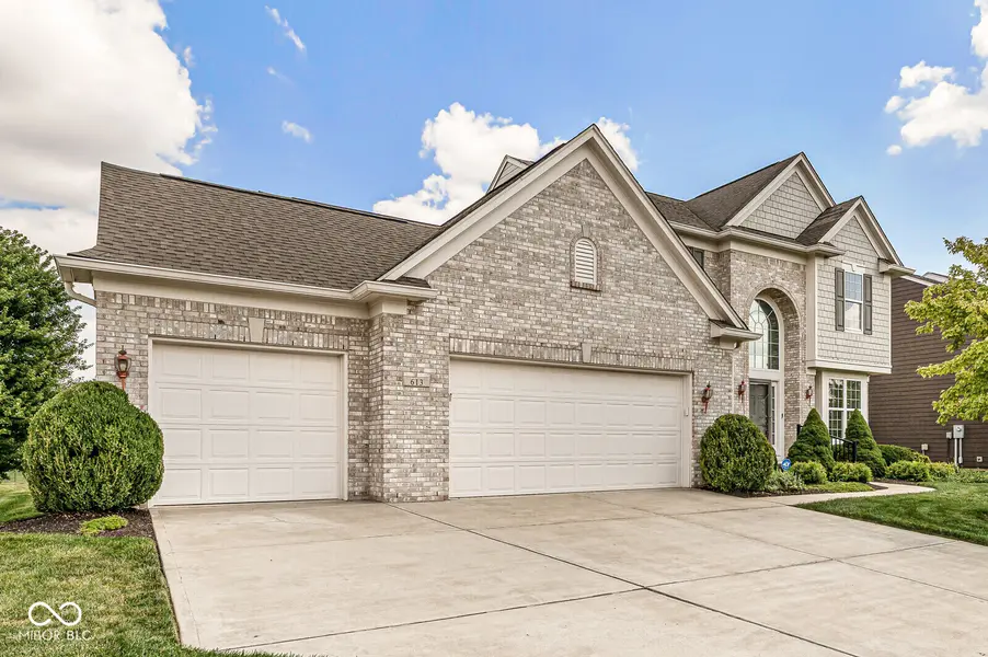 613 Hummingbird DR, Brownsburg, IN 46112