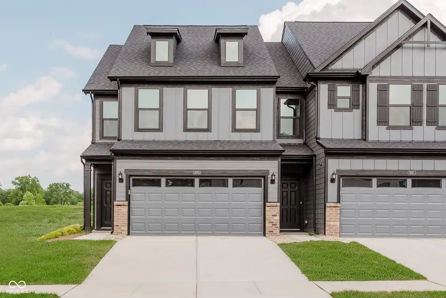 9685 Oleander DR, Fishers, IN 46250