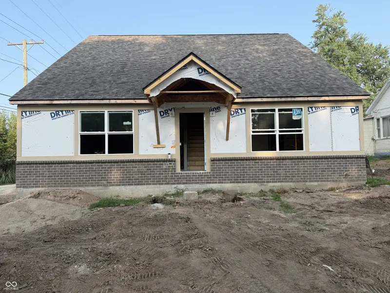 150 N COLFAX ST, Martinsville, IN 46151