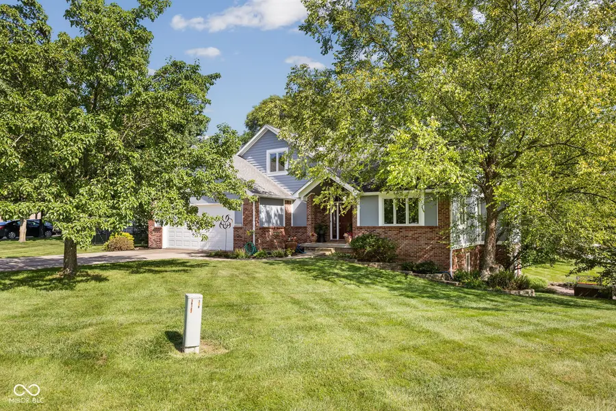1005 Morse Landing DR, Cicero, IN 46034