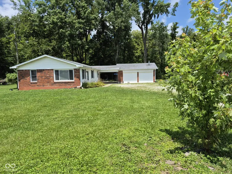 9036 E Raymond ST, Indianapolis, IN 46239