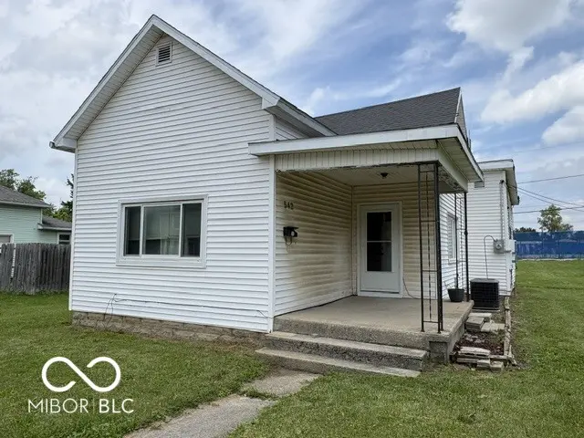 542 W Commercial ST, Hartford City, IN 47348