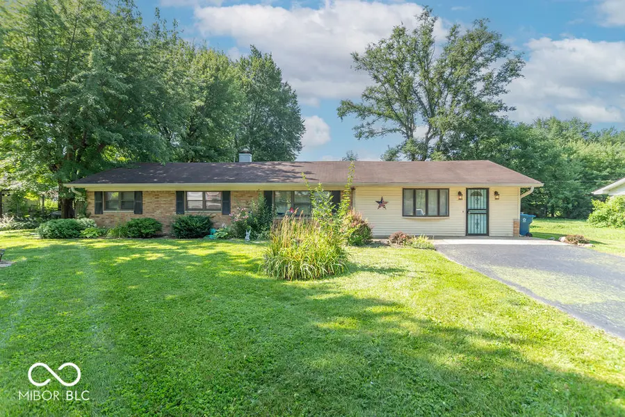 6935 Westlake RD, Indianapolis, IN 46214