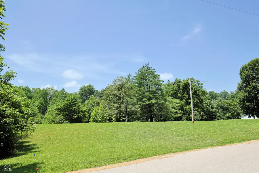 9950 S Chapel Hill RD, Heltonville, IN 47436