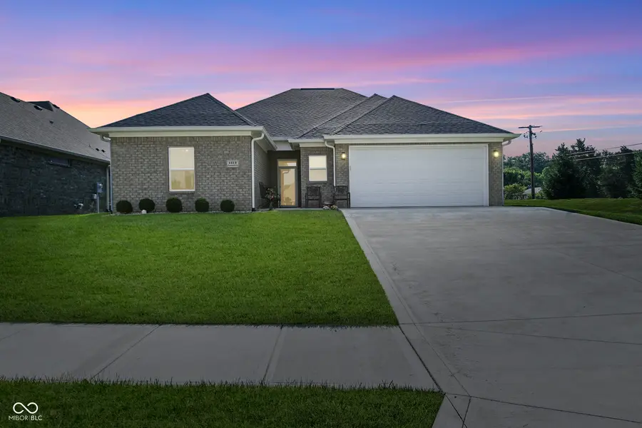 1313 Cartwell CT, Danville, IN 46122
