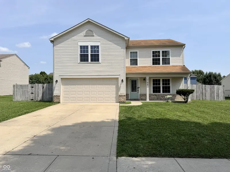 765 Yellowwood DR, Greenwood, IN 46143
