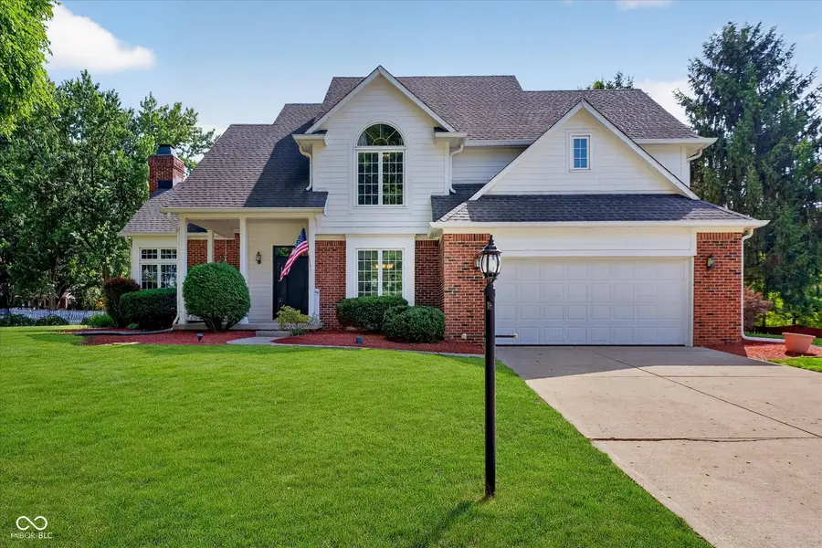 8251 Misty Cove, Indianapolis, IN 46236