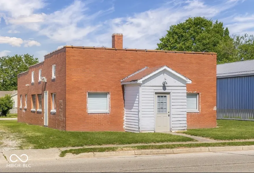 604 S Main ST, Edinburgh, IN 46124