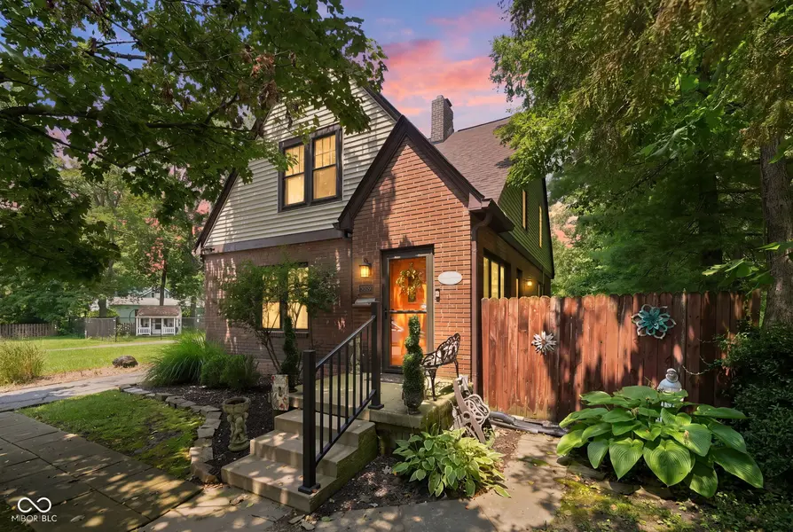 5728 E Rawles AVE E, Indianapolis, IN 46219