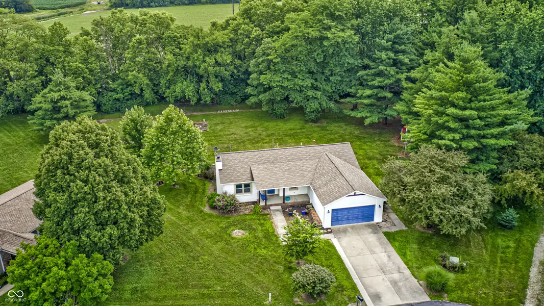 13481 Greenview CIR, Noblesville, IN 46060
