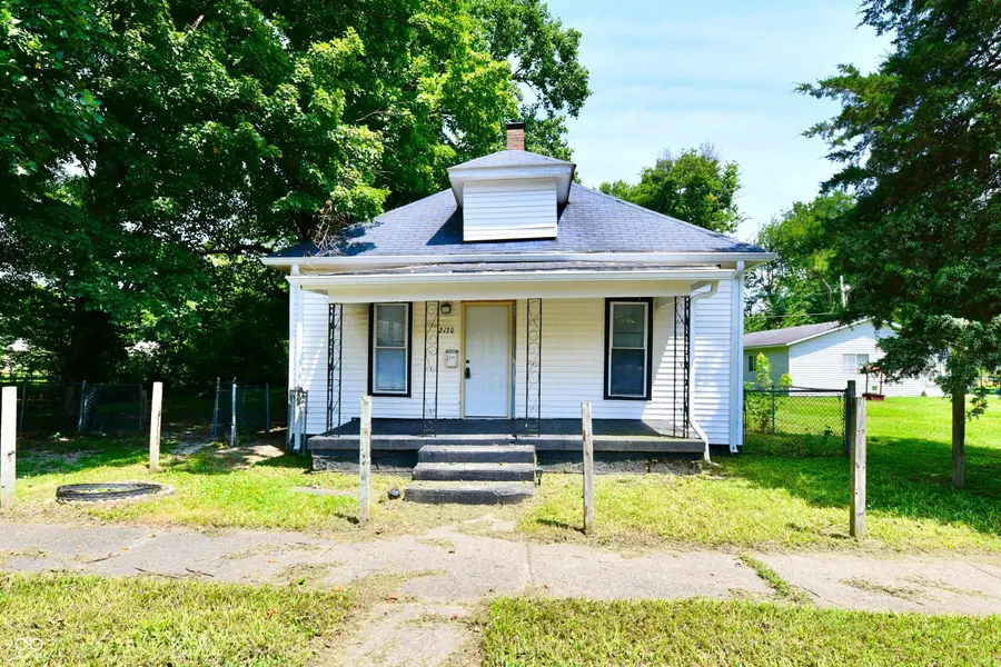 2130 Plum ST, Terre Haute, IN 47804