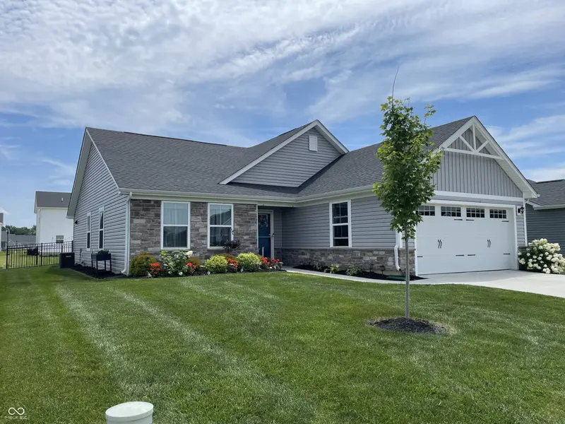 1765 River Birch, Greenfield, IN 46140