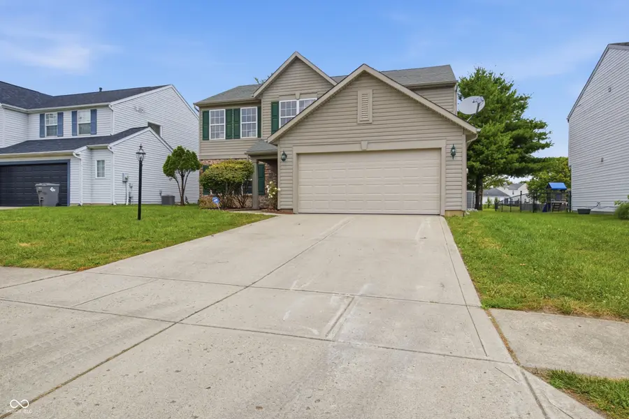 6659 Crestwell LN, Indianapolis, IN 46268