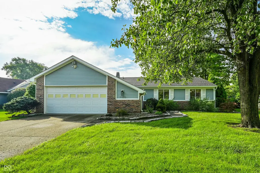7505 Blue Creek South DR, Indianapolis, IN 46256
