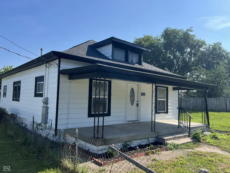 2202 Barrett AVE, Indianapolis, IN 46221