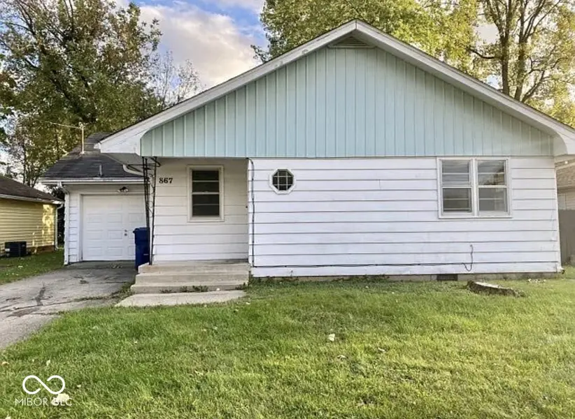 867 W Seventh ST W, Greenfield, IN 46140