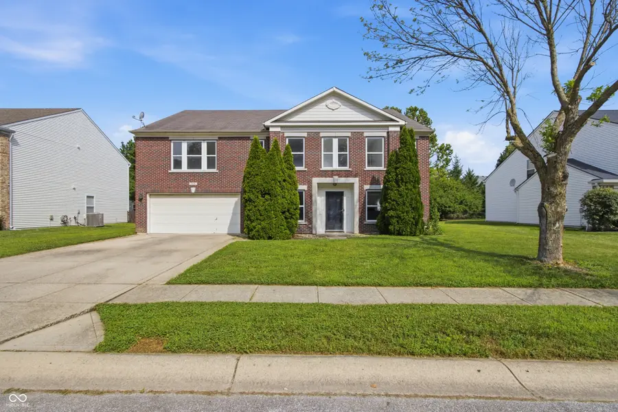 5870 Magnificent LN, Indianapolis, IN 46234